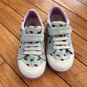 See Kai Run Kids Sneakers Size 12 1/2 Ladybug Print Blue and Red Canvas Shoes